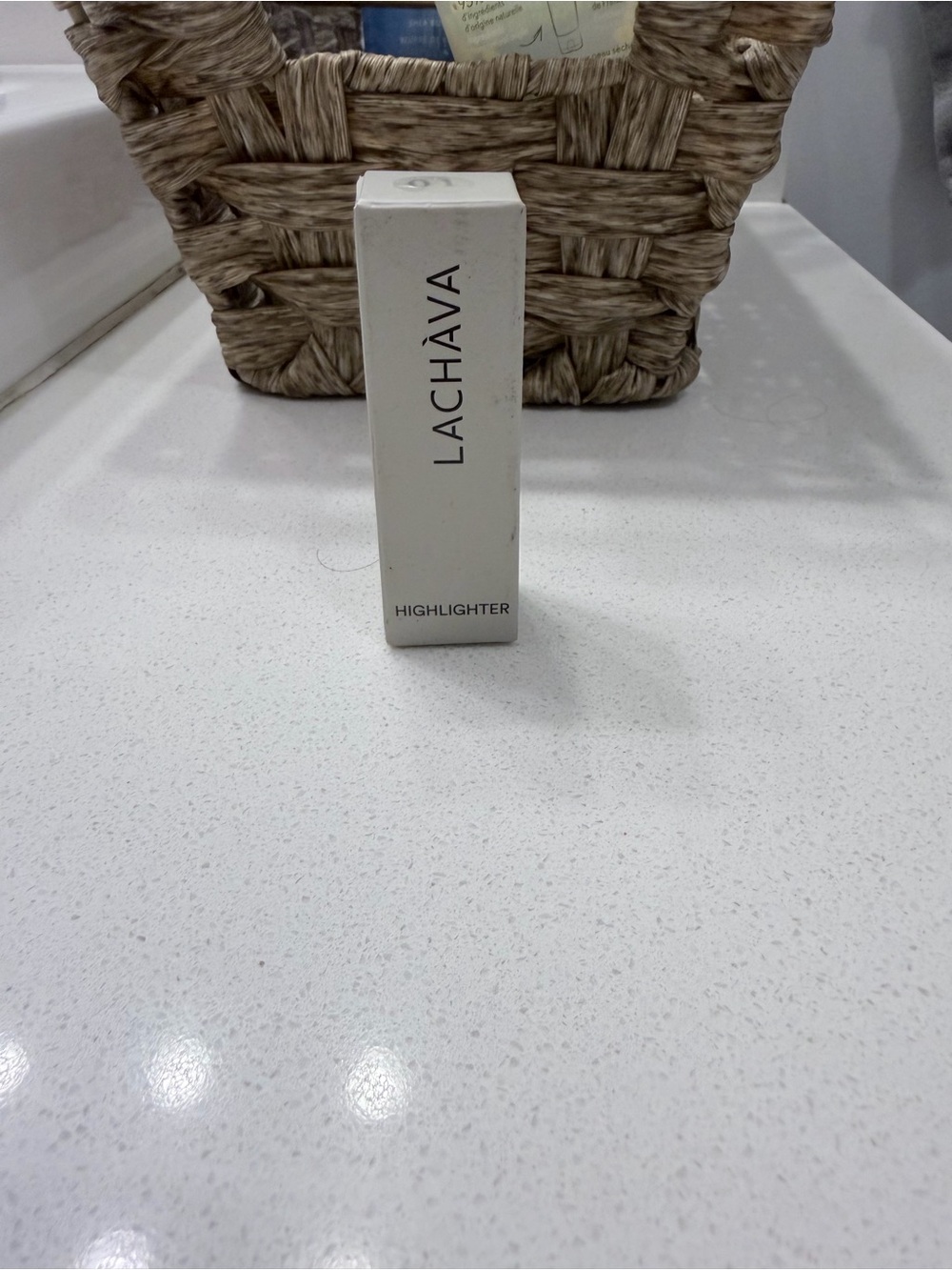 Lachava Highlighter - Cream White Illuminating Glow